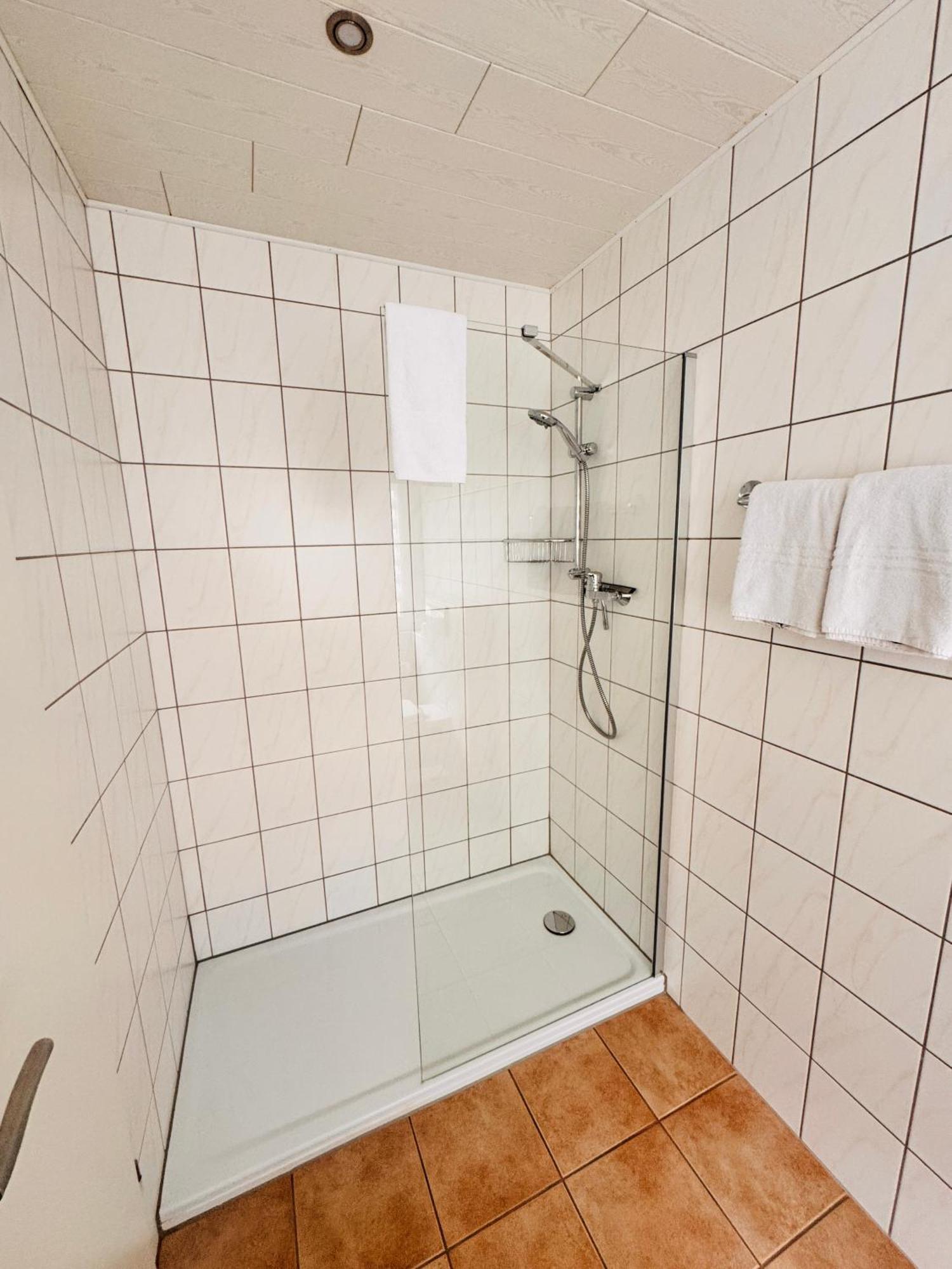 ホテル Ferienweingut Rudorfer ヴァルヴィヒ 部屋 写真